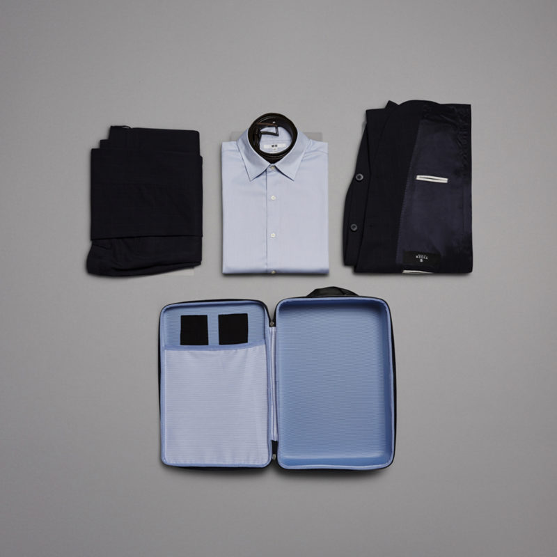 How to fold a suit in Stolt garment box