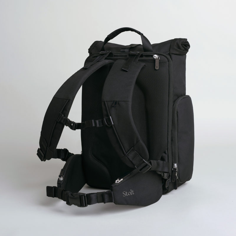 Stolt Athlete commuter backpack with padded straps